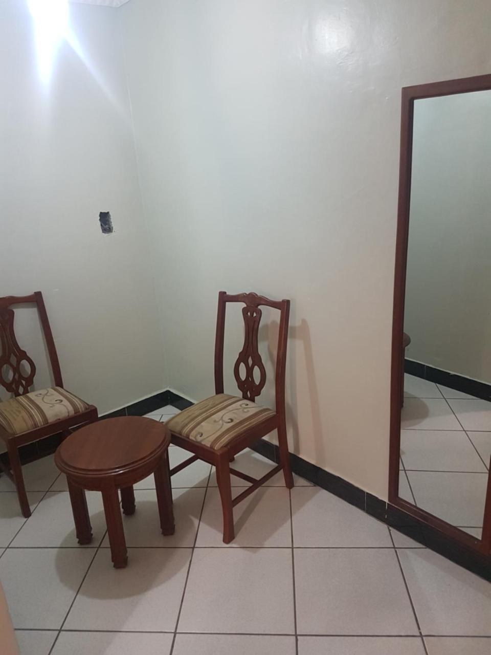 Center Inn Arusha Exteriör bild